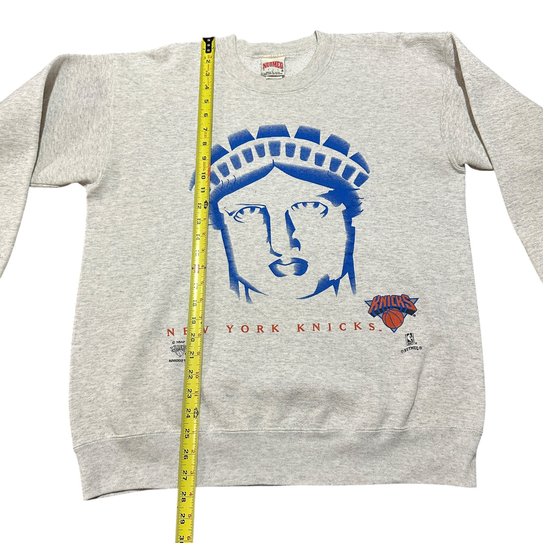 1990s New York Knicks NBA Nutmeg Statue of Liberty Crewneck